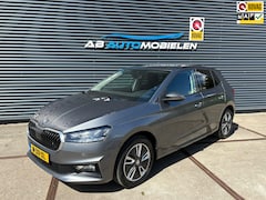 Skoda Fabia - 1.0 TSI Ambition CARPLAY/ NAVI/ PARKEERSENSOREN