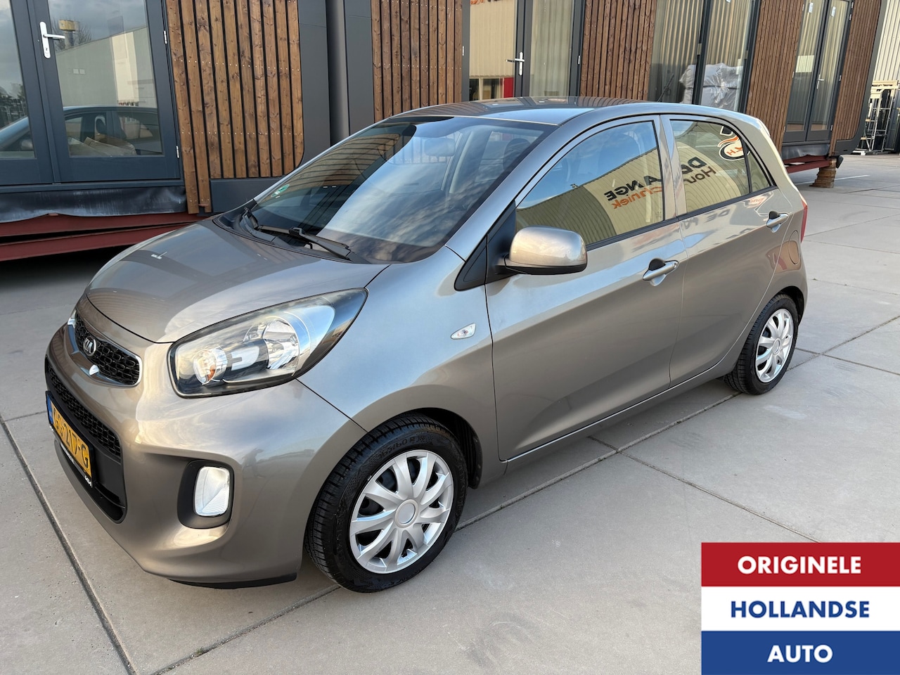 Kia Picanto - 1.0 CVVT 100% DealerAuto 4Seizoen Navi Parrot - AutoWereld.nl