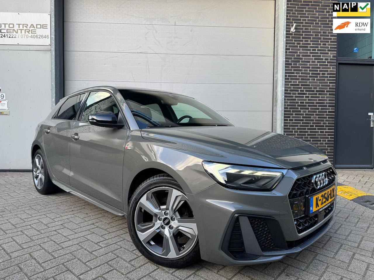 Audi A1 Sportback - 25 TFSI Pro Line S [3x S-Line | Dealer OH | Carplay | Xenon | Lane assist] - AutoWereld.nl