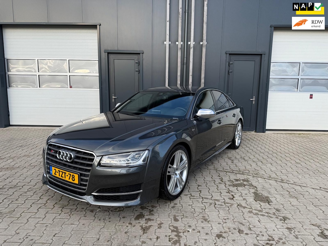 Audi A8 - 4.0 TFSI S8 quattro / 700pk!! / top staat!! - AutoWereld.nl