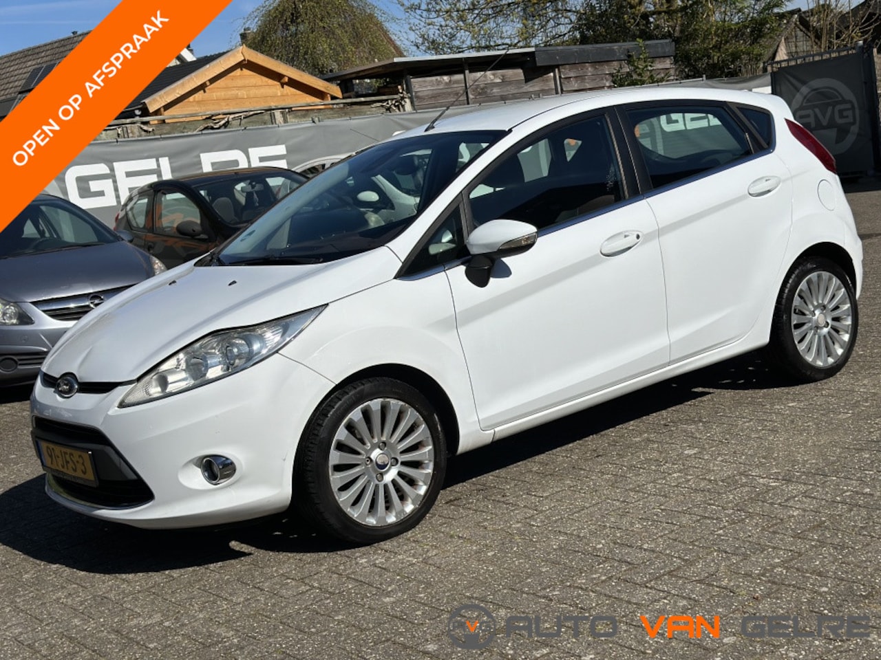 Ford Fiesta - 1.25 Titanium 5DRS*AIRCO*PDC*ELEK.PAK*LMV - AutoWereld.nl