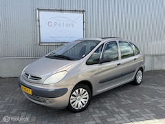 Citroën Xsara Picasso - 1.6i Crystal 2003 / Panoramadak / Trekhaak / Hoge instap / NAP