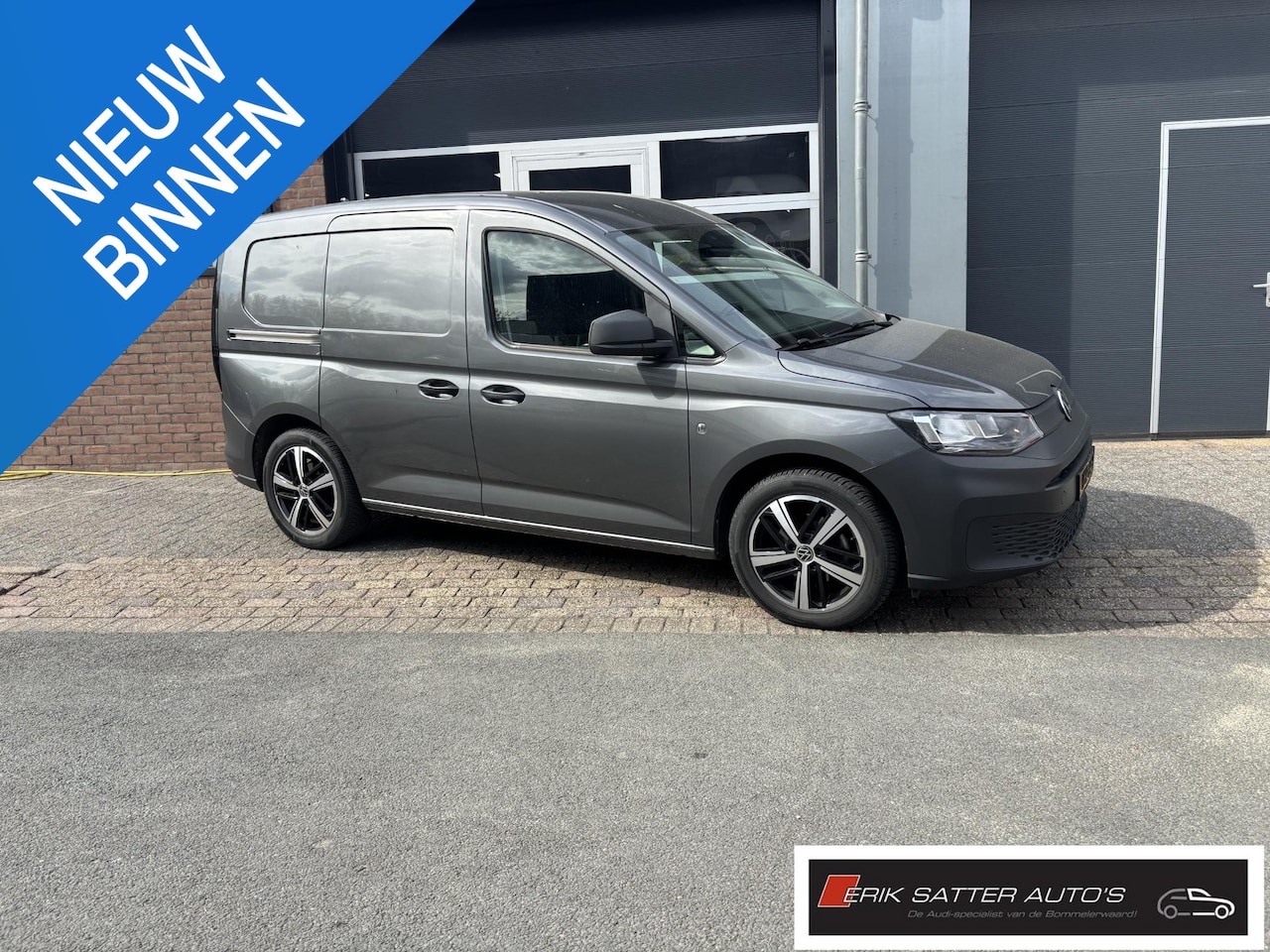 Volkswagen Caddy Cargo - 2.0 TDI 102PK| Carplay| 17"LMV| Trekhaak| PDC| Groot scherm - AutoWereld.nl
