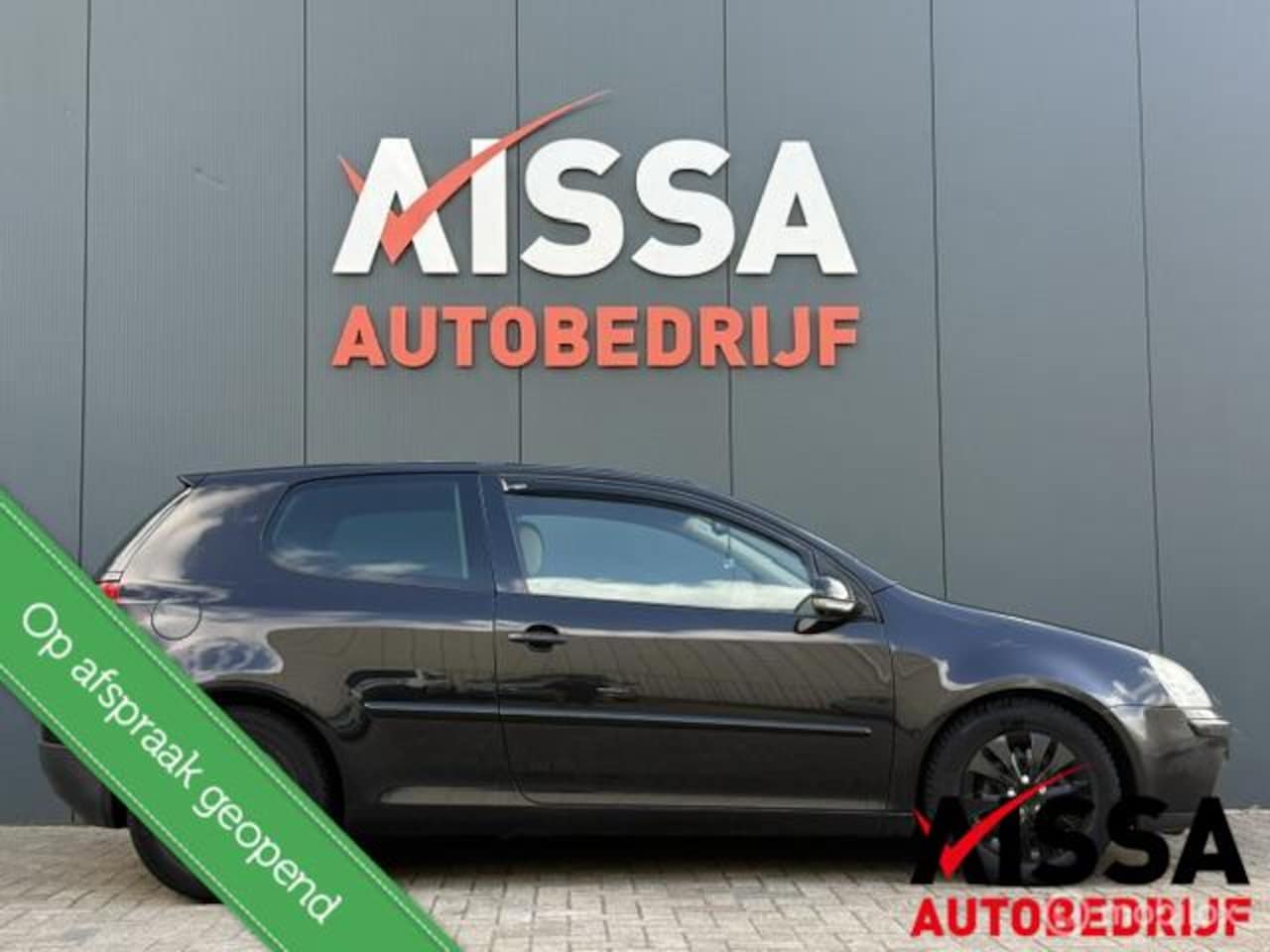 Volkswagen Golf - 1.6 FSI Sportline NAVI CRUISE AIRCO NAP MET NW-APK! SPORTSTOELEN - AutoWereld.nl