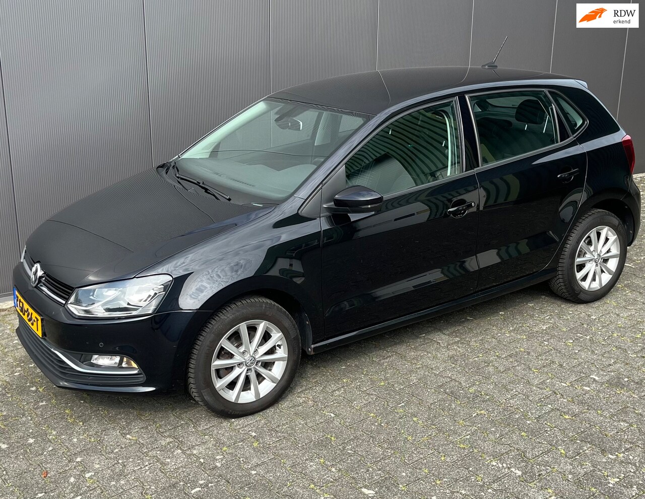 Volkswagen Polo - 1.2 TSI BlueMotion Highline Edition 1.2 TSI BlueMotion Highline Edition - AutoWereld.nl