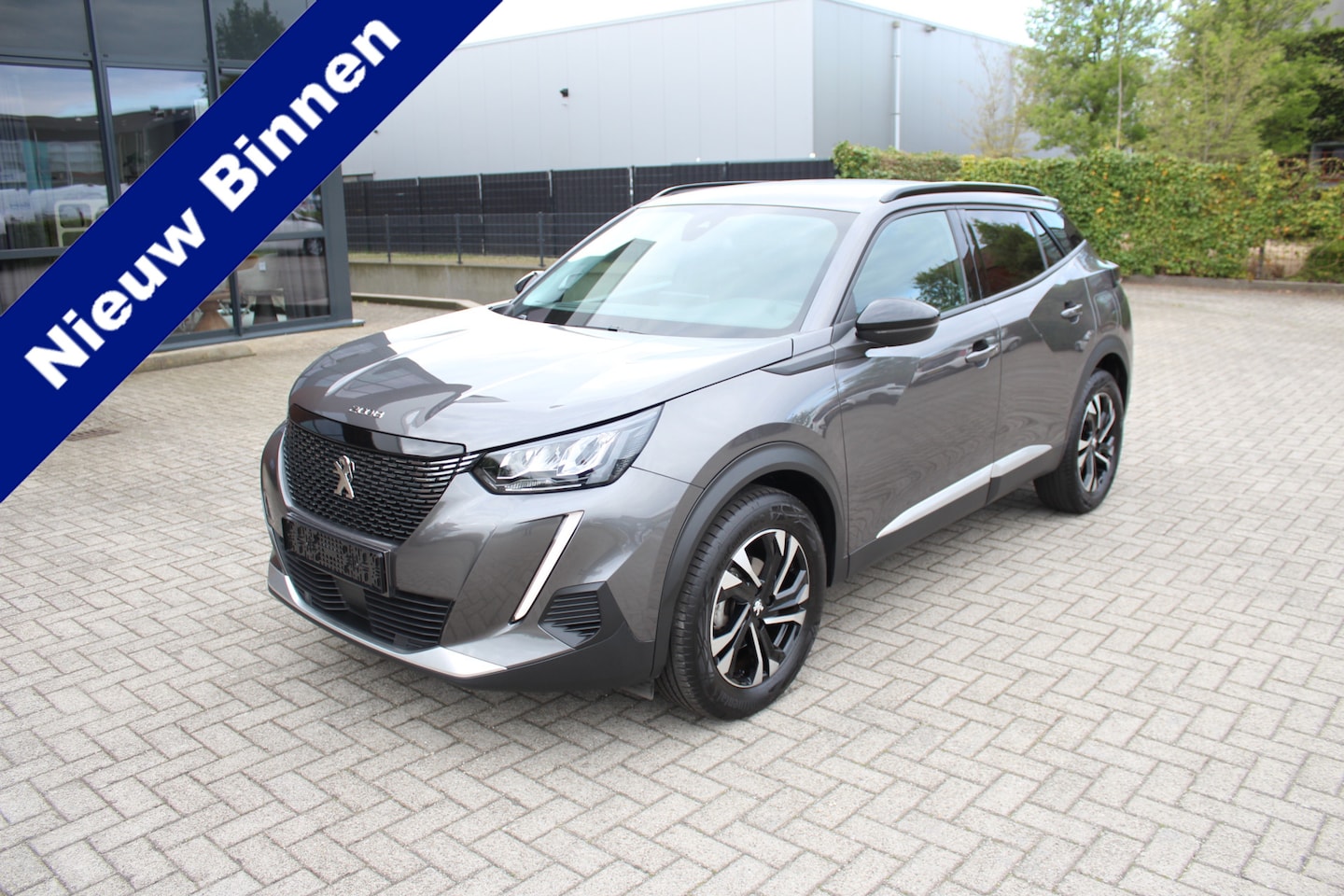 Peugeot 2008 - 1.2 130 PK EAT8 PureTech Allure Clima-Cruise-Navi-Camera-Carplay-Keyless - AutoWereld.nl