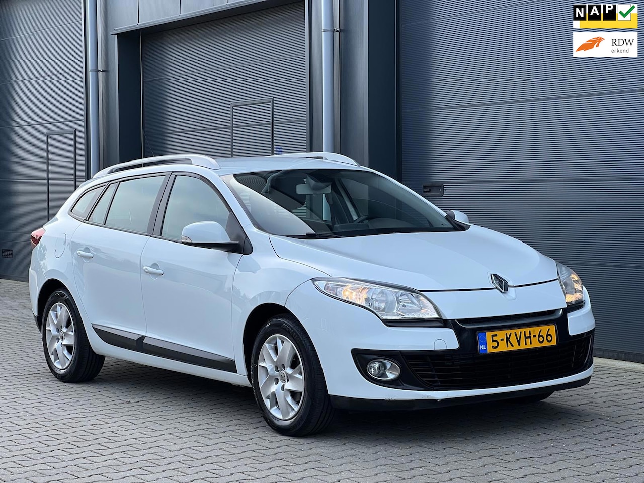 Renault Mégane Estate - 1.5 dCi Expression|Bj013|Navi|Clima - AutoWereld.nl