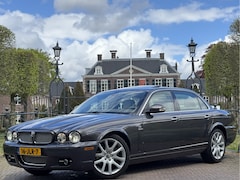 Jaguar XJ - 4.2 V8 PORTFOLIO LWB | NL-AUTO | UNIEKE STAAT