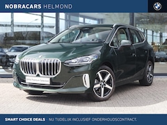 BMW 2-serie Active Tourer - 218i Luxury Line Automaat / Trekhaak / Achteruitrijcamera / Sportstoelen / Comfort Access