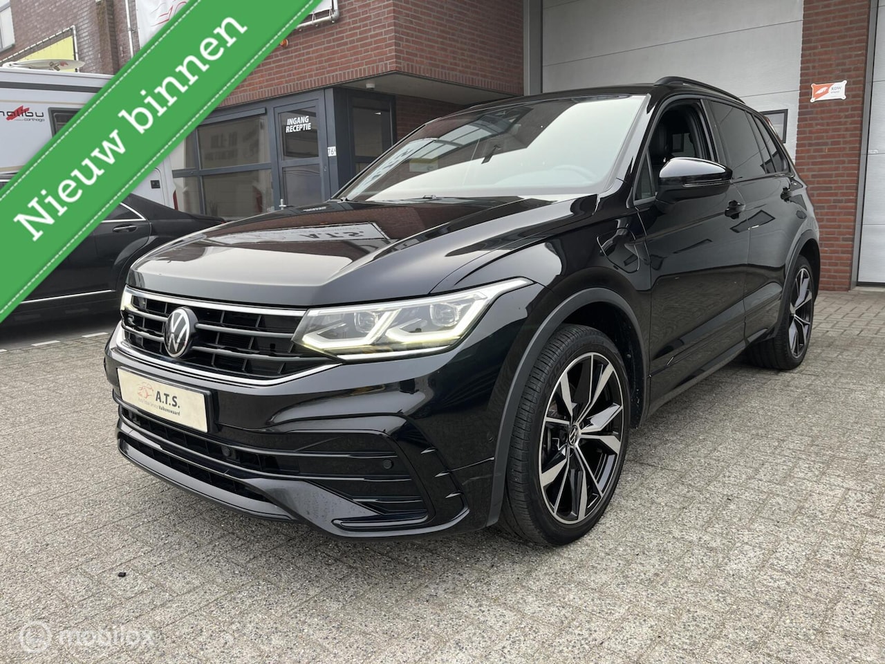 Volkswagen Tiguan - 1.4 TSI eHybrid R-Line LED*PANO-DAK*TREKHAAK* - AutoWereld.nl