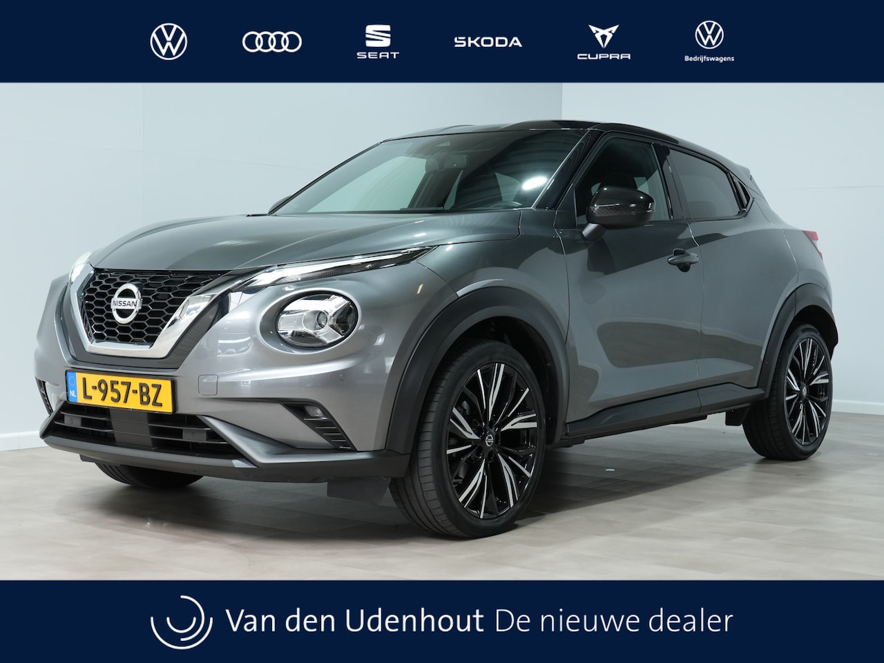 Nissan Juke - 1.0 DIG-T Enigma | Camera | Full-LED | Navi | Stoelverw. | 19" 154 - AutoWereld.nl