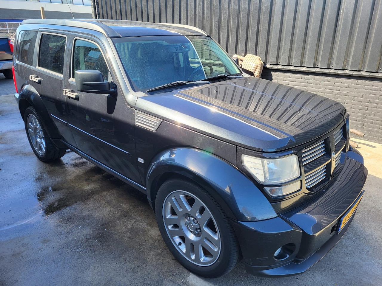 Dodge Nitro - 2.8 CRD R/T 5drs autom VAN - AutoWereld.nl