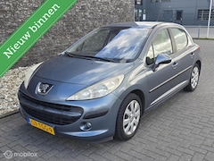Peugeot 207 - 1.6 VTi XS - Automaat - Zeer luxe uitgevoerd