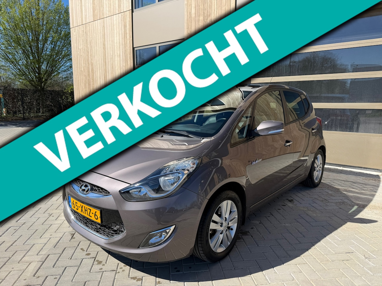 Hyundai ix20 - 1.6i i-Catcher 1.6i i-Catcher 5DRS|2012|Clima|Panoramadak|Stoelverwarming|Cruisecontrole|N - AutoWereld.nl