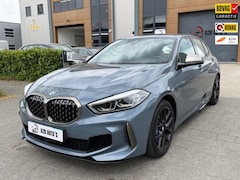 BMW 1-serie - M135i xDrive Executive | Head up CarPlay| Automaat | NAP | Memory