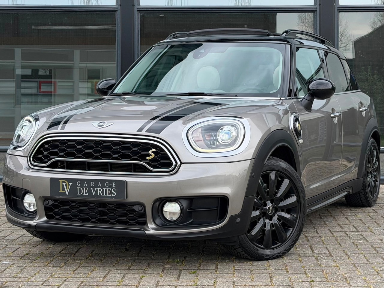 MINI Countryman - Mini 1.5 Cooper S E ALL4 Chili Aut Panoramadak Full Option Garantie - AutoWereld.nl