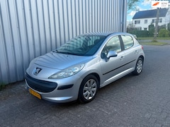 Peugeot 207 - 1.4 VTi XR / apk