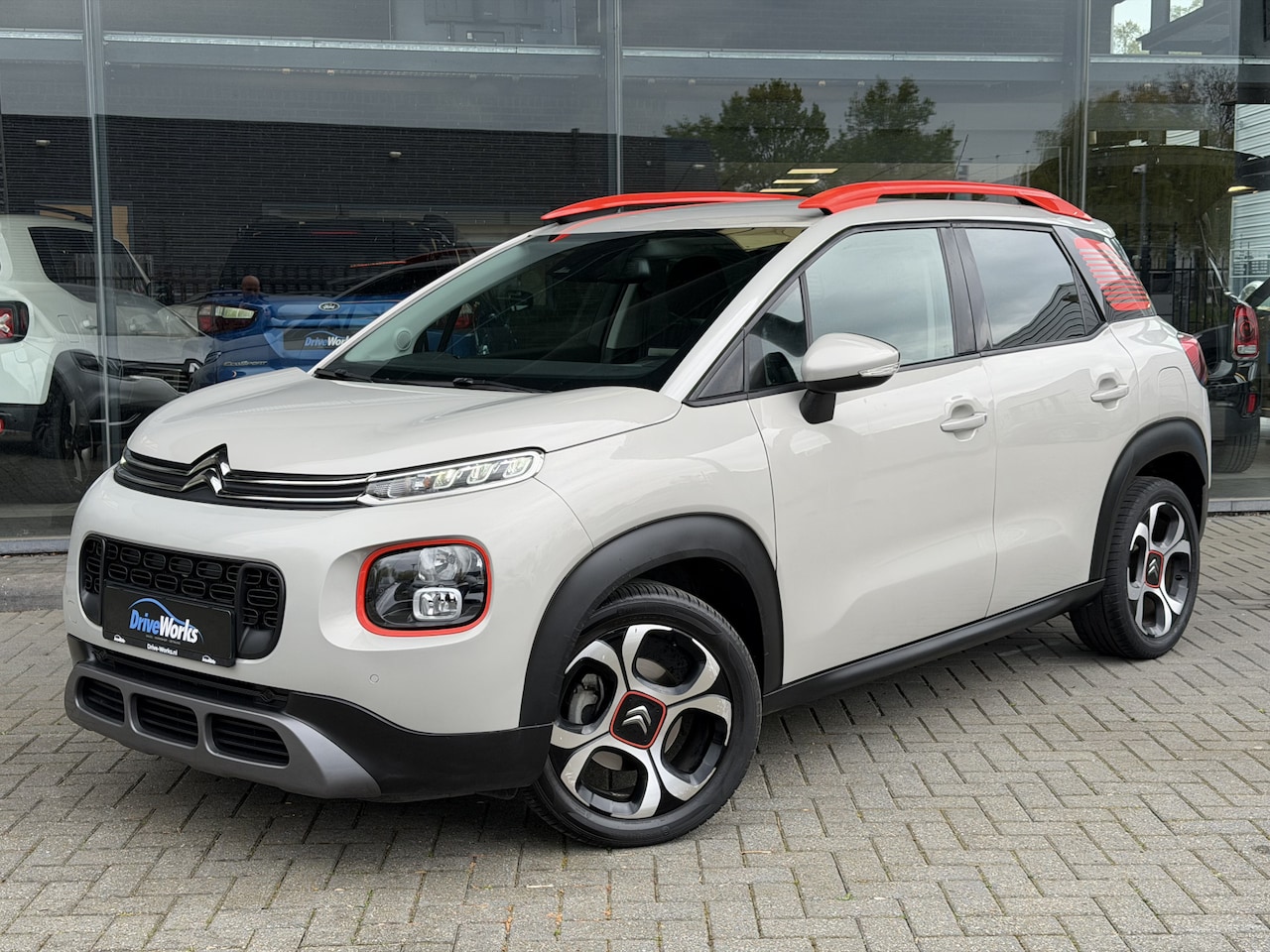 Citroën C3 Aircross - 1.2 PureTech S&S Feel | Automaat | Camera | PDC | Carplay | Interesse in een bezichtiging - AutoWereld.nl