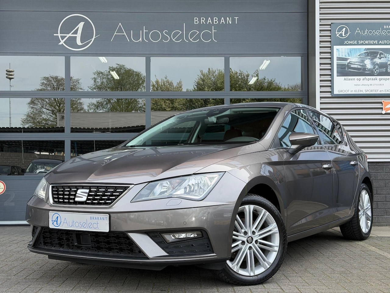 SEAT Leon - 1.4 EcoTSI Xcellence Navi Cruise PDC - AutoWereld.nl