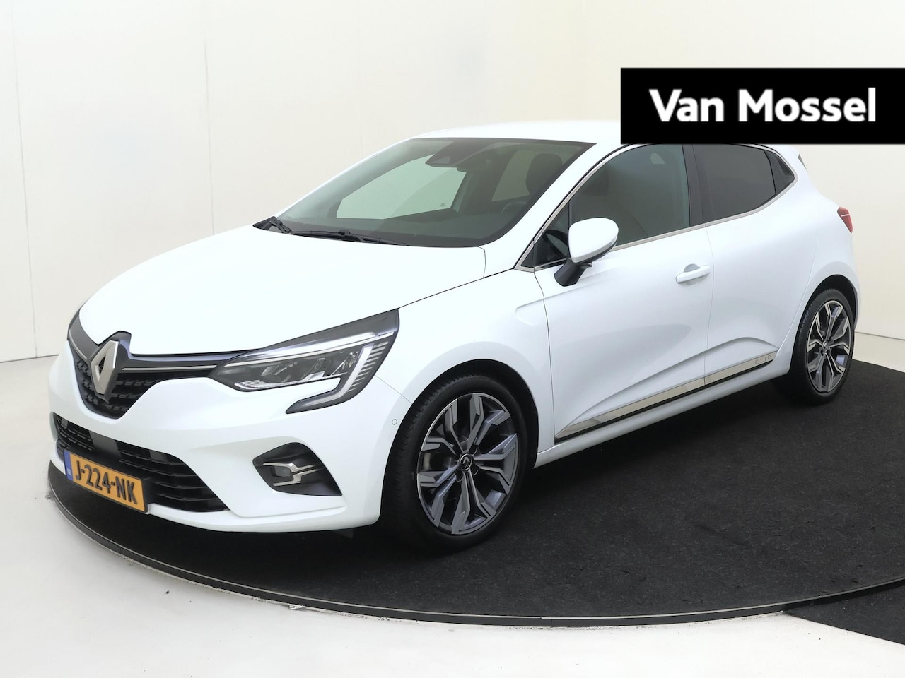 Renault Clio - 1.0 TCe 100 PK Intens Navigatie | Camera | Lichtmetalen velgen | Climate Control | Android - AutoWereld.nl