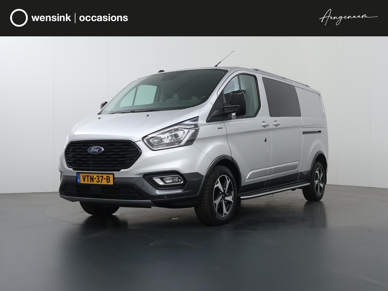 Ford Transit Custom - 320 2.0 TDCI | L2 H1 | Active | Dubbele Cabine | Schuifdeur L + R | Trekhaak | LM Velgen | - AutoWereld.nl