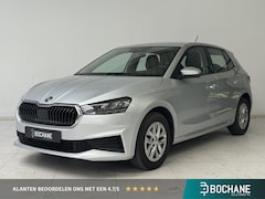 Skoda Fabia - 1.0 TSI Ambition | Apple Carplay/Android Auto | Cruise Control Adaptief | PDC | Lichtmetal