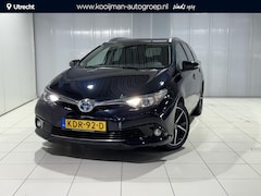 Toyota Auris - 1.8 Hybrid Volcano Edition | All season banden met 17'' velgen | Goed onderhouden |