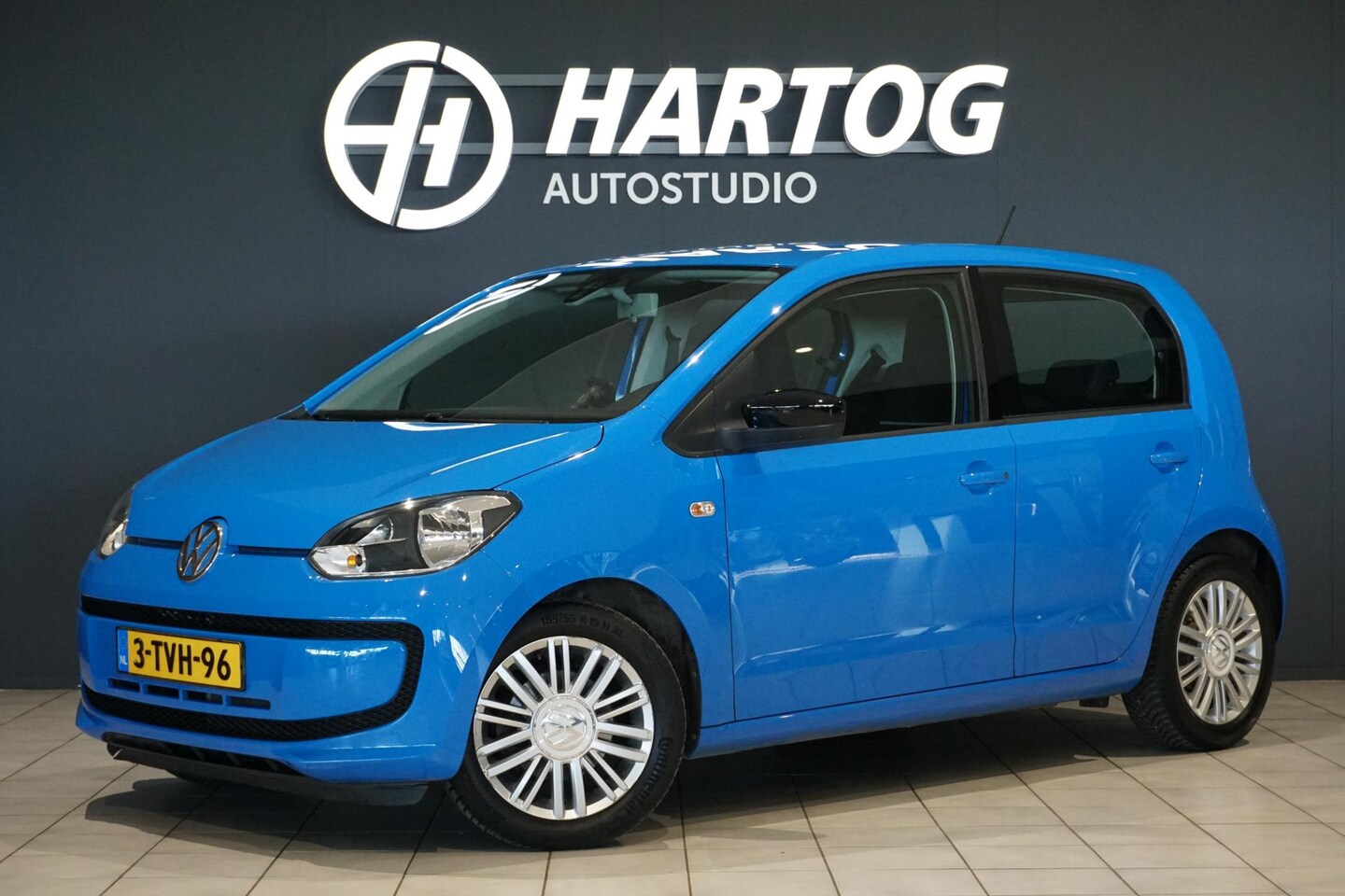 Volkswagen Up! - 1.0 up! Edition BlueMotion + NAVIGATIE / AIRCO / LMV - AutoWereld.nl