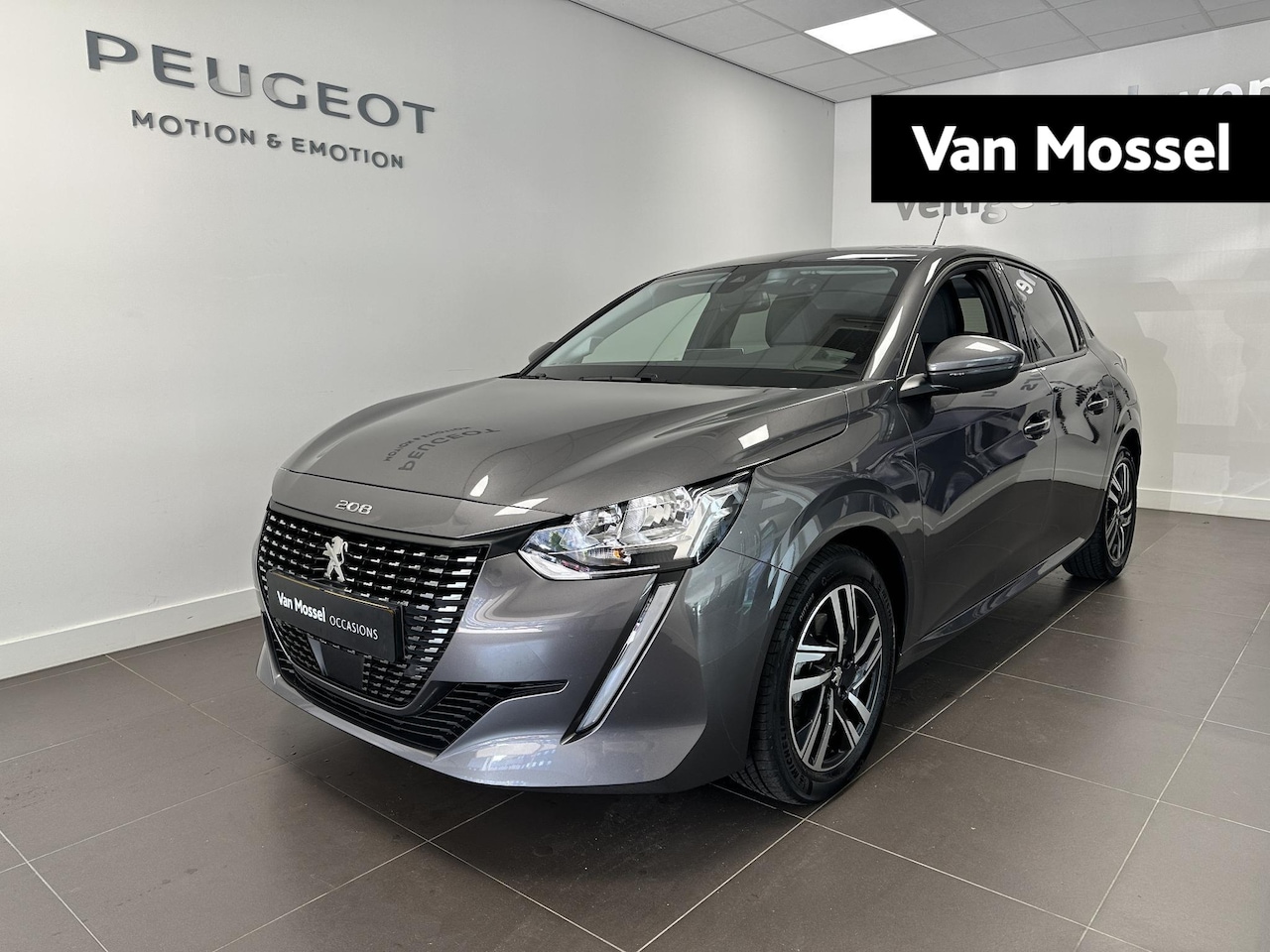 Peugeot 208 - 1.2 PureTech Allure | Navi | Camera | Apple Carplay/Android Auto | Adaptief cruise control - AutoWereld.nl