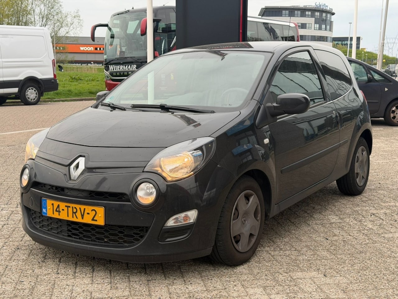 Renault Twingo - 1.5 dCi 86PK Cruise Airco Phase 2 Zwart - AutoWereld.nl