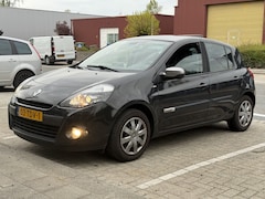 Renault Clio - 1.5 dCi 88PK Night & Day Navi Clima ECC PDC