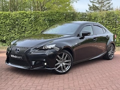 Lexus IS - 300h F Sport Stoelkoeling Garantie *Dealer onderho
