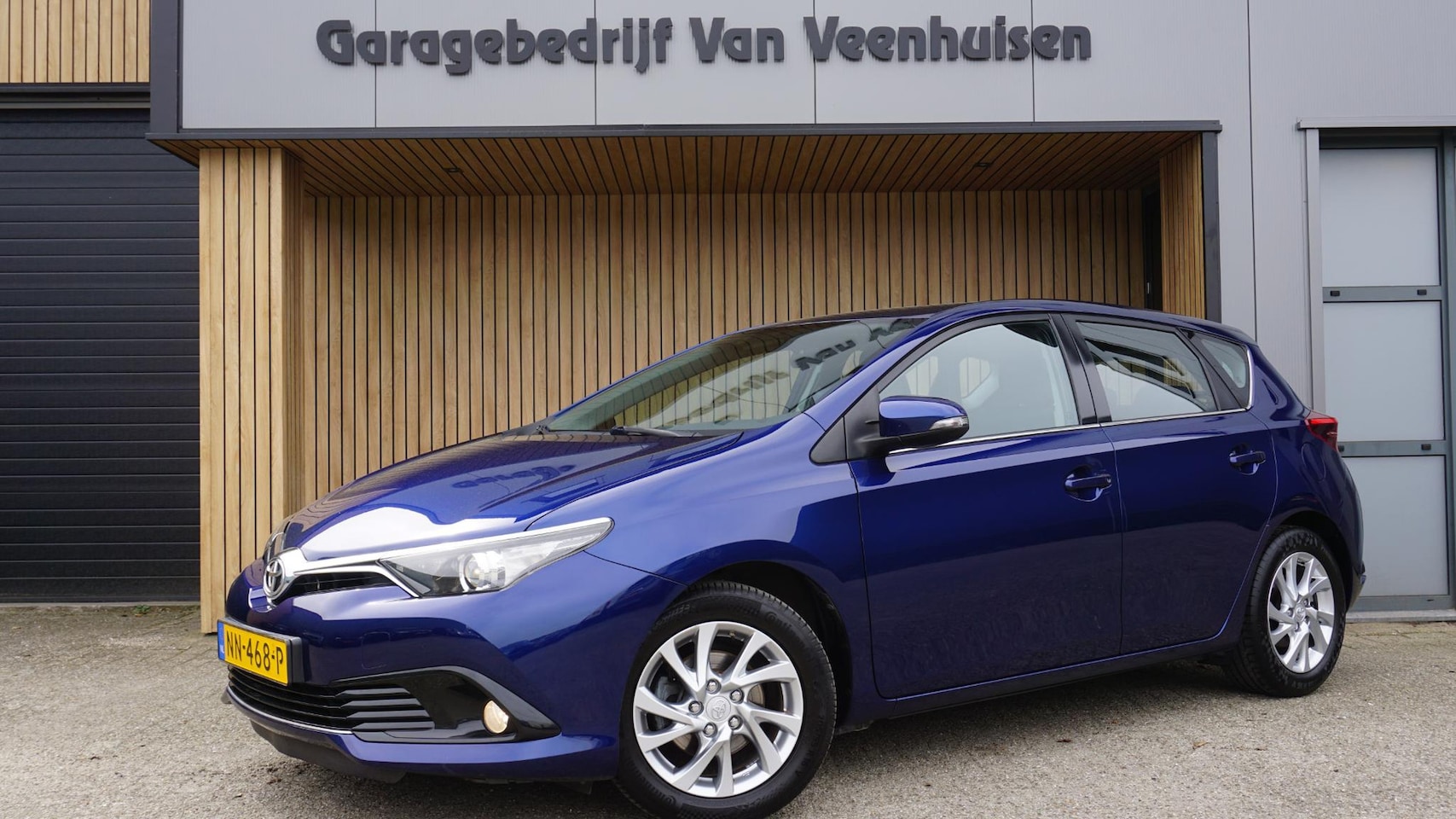 Toyota Auris - 1.2T 115pk Aspiration Clima Trekhaak 16inch LM *117132km* NL auto Cruise Navi *2de eign* - AutoWereld.nl