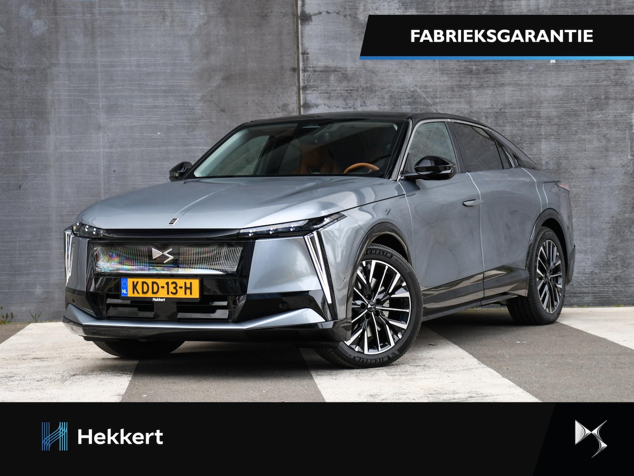 DS No 8 - Étoile 97Kwh Long Range 350pk AWD Automaat PANO-DAK | 20''LM | COGNAC LEDER | TREKHAAK | E - AutoWereld.nl