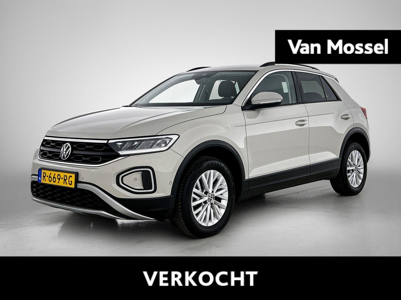Volkswagen T-Roc - 1.0 TSI Life 110 PK| Origineel Nederlands | 1e Eigenaar | Dealeronderhouden | Navigatie | - AutoWereld.nl