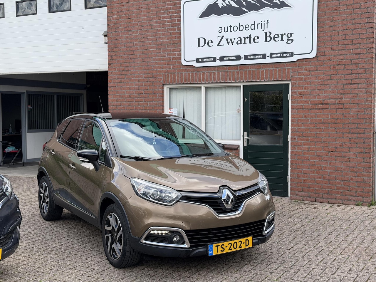 Renault Captur - 0.9 TCe Dynamique Trekhaak - AutoWereld.nl
