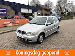 Volkswagen Polo - 1.4 NIEUWE APK