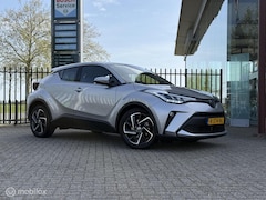 Toyota C-HR - 1.8 Hybrid Dynamic Camera | Carplay | Navigatie