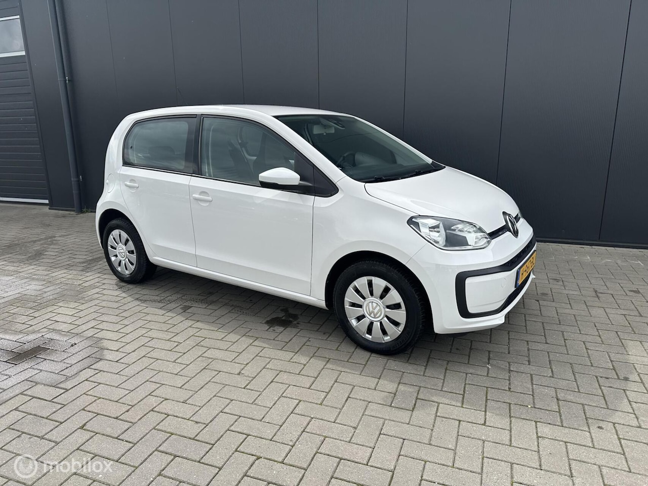 Volkswagen Up! - 1.0 BMT move up! 1.0 BMT move up! - AutoWereld.nl