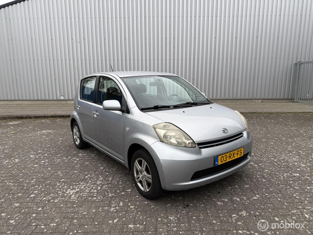 Daihatsu Sirion 2 - 1.0-12V Trend 1.0-12V Trend - AutoWereld.nl