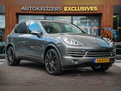 Porsche Cayenne - 3.0 D Platinum Edition Panoramadak Leer Cruise Navigatie PDC