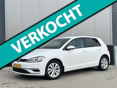 Volkswagen Golf - 1.0 TSI Automaat Stoelv. Camera ACC Carplay