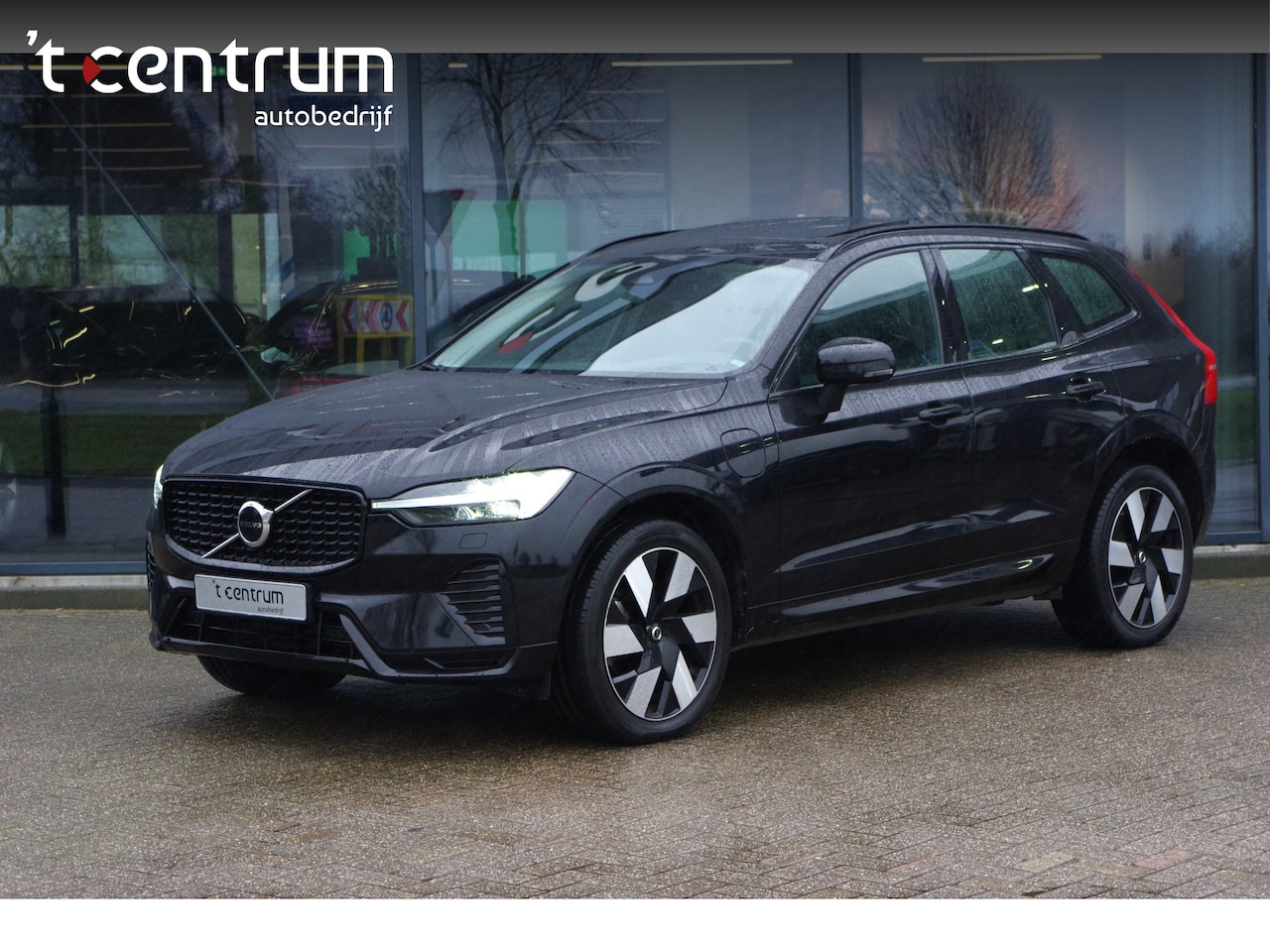 Volvo XC60 - 2.0 T6 350 PK AWD Ultimate Dark Long Range PHEV, Panoramadak, Head-Up, Harman/Kardon - AutoWereld.nl