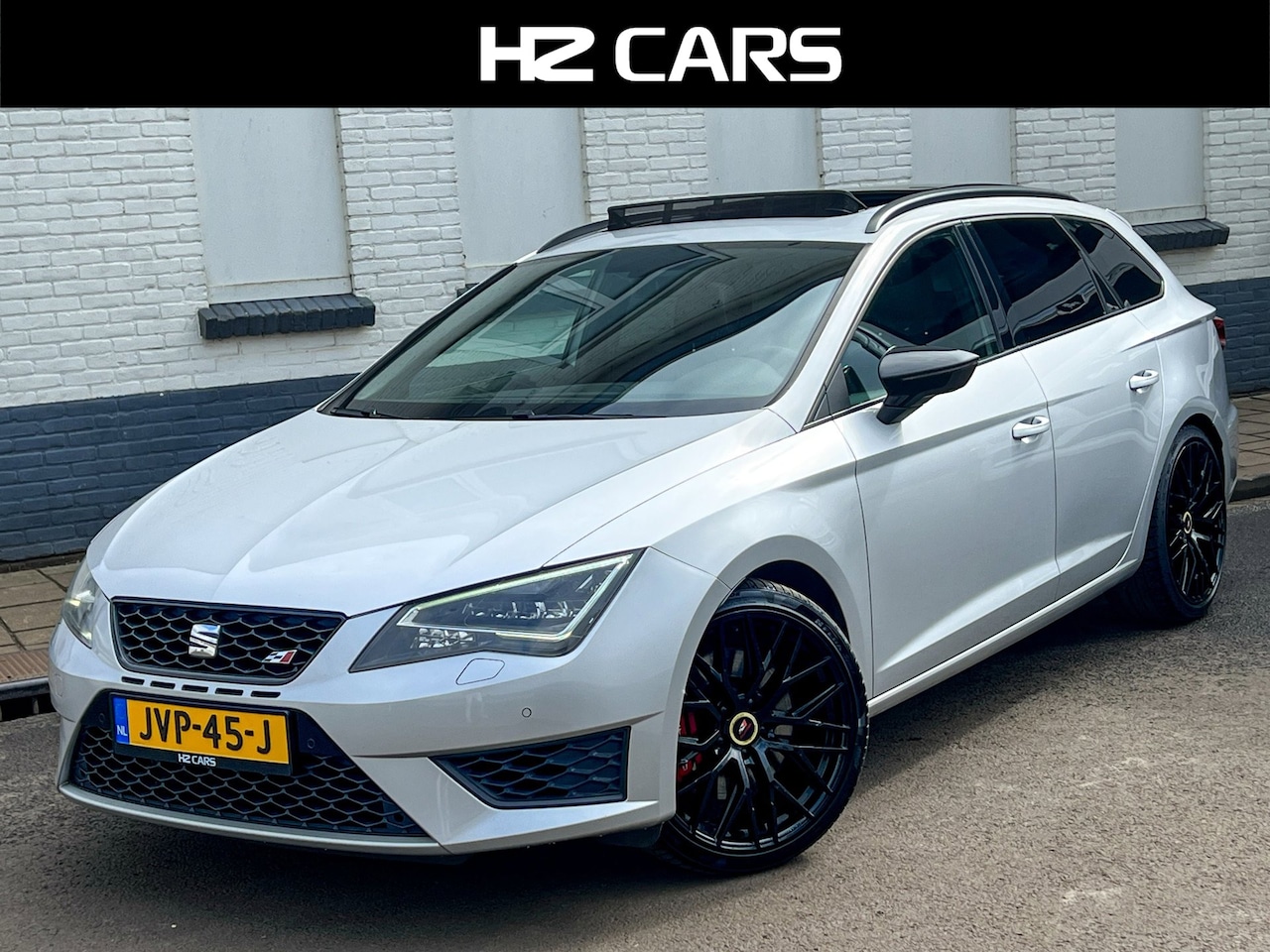 SEAT Leon ST - Cupra 290 2.0 TSI/REMUS uitlaat/Pano/19"/Leder/Carplay - AutoWereld.nl