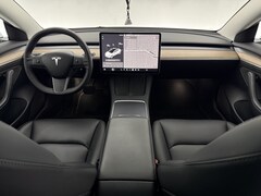 Tesla Model 3 - Long Range AWD 351PK 75 kWh Facelift | Warmtepomp | Autopilot | Snelladen | SOH 90% | Pano