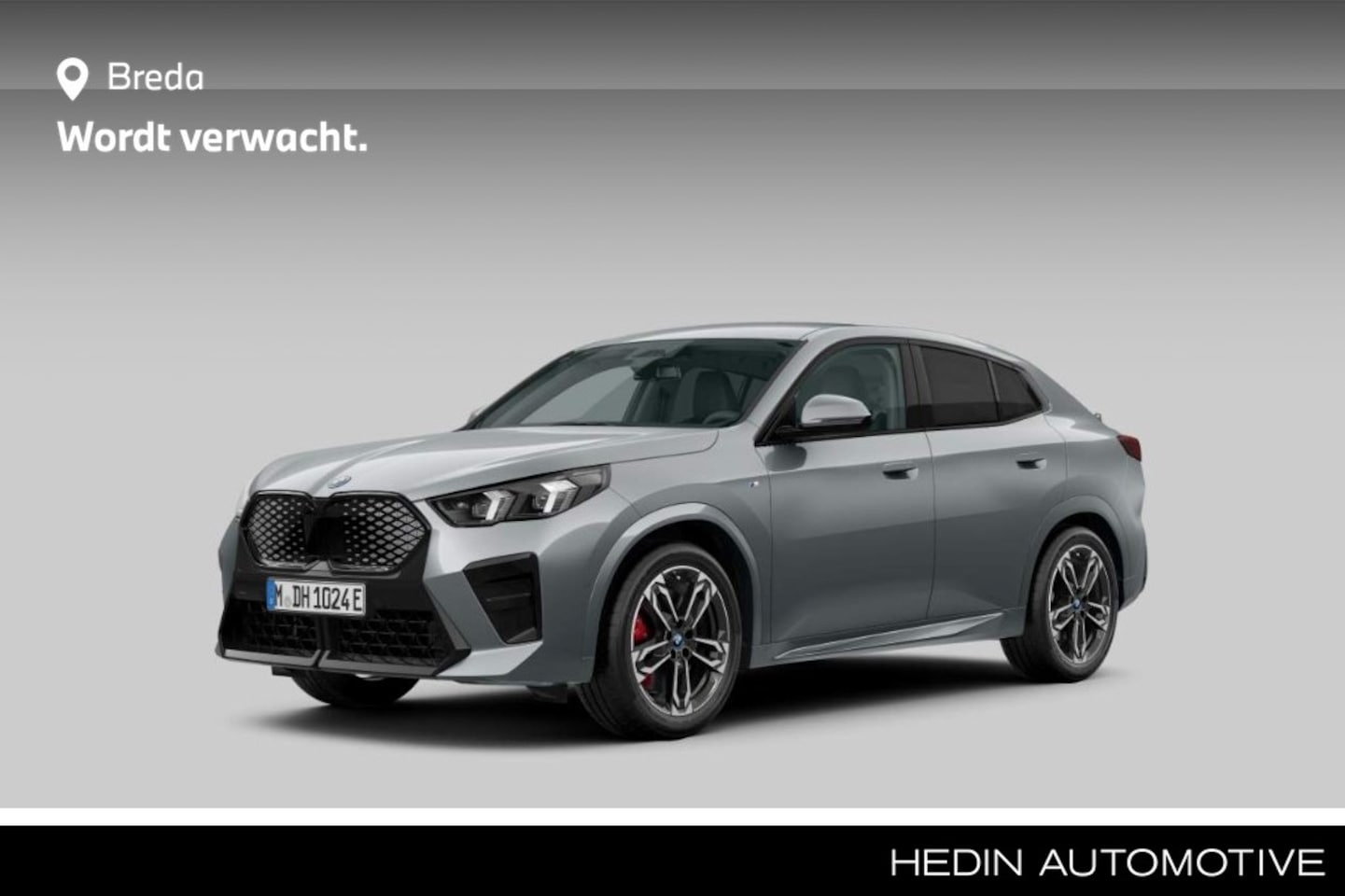 BMW iX2 - eDrive20 67 kWh | Achteruitrijcamera | Comfort Access | M Sportpakket Pro | PDC | - AutoWereld.nl