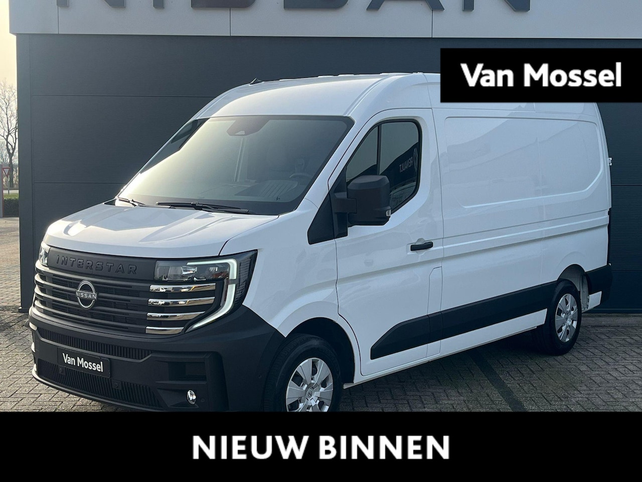 Nissan Interstar-e - L2H2 Limited 87 kWh 140PK | 0,0% Rente financiallease | 2000kg trekgewicht | 410km WLTP-ac - AutoWereld.nl