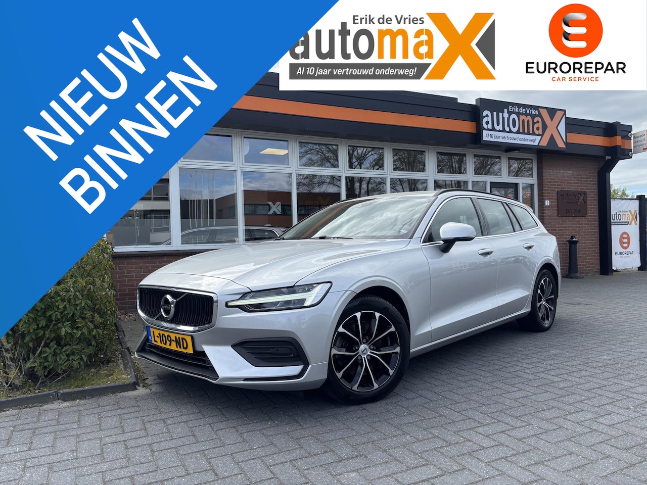 Volvo V60 - 2.0 B3 Momentum Business |Dealer Onderhouden|164PK|Camera| Trekhaak - AutoWereld.nl