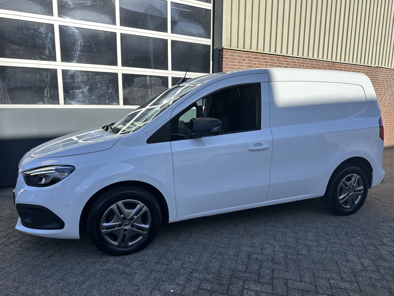Mercedes-Benz Citan - 112 CDI Airco,Cruise,Navi,Camera,Stoelverw,Enz - AutoWereld.nl