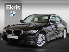 BMW 3-serie - Sedan 320i Elektrische Trekhaak | Head-Up